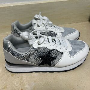 Vintage Havana’s White and Gray Star Sneakers